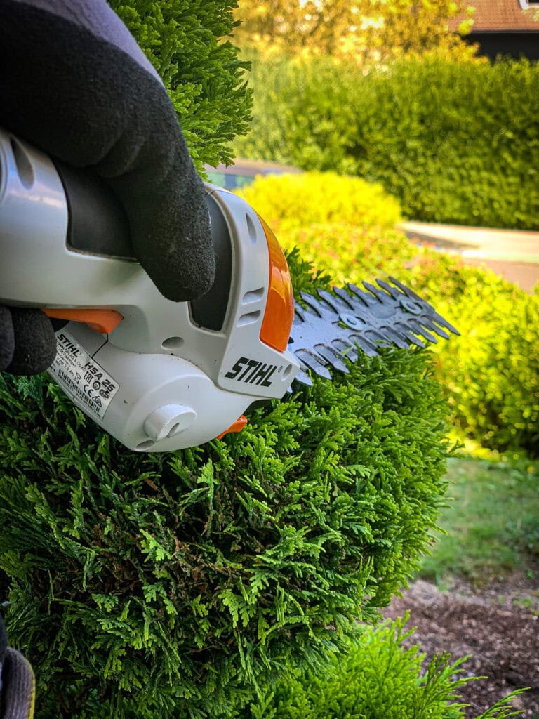 Gartenpflege im ABO 1
